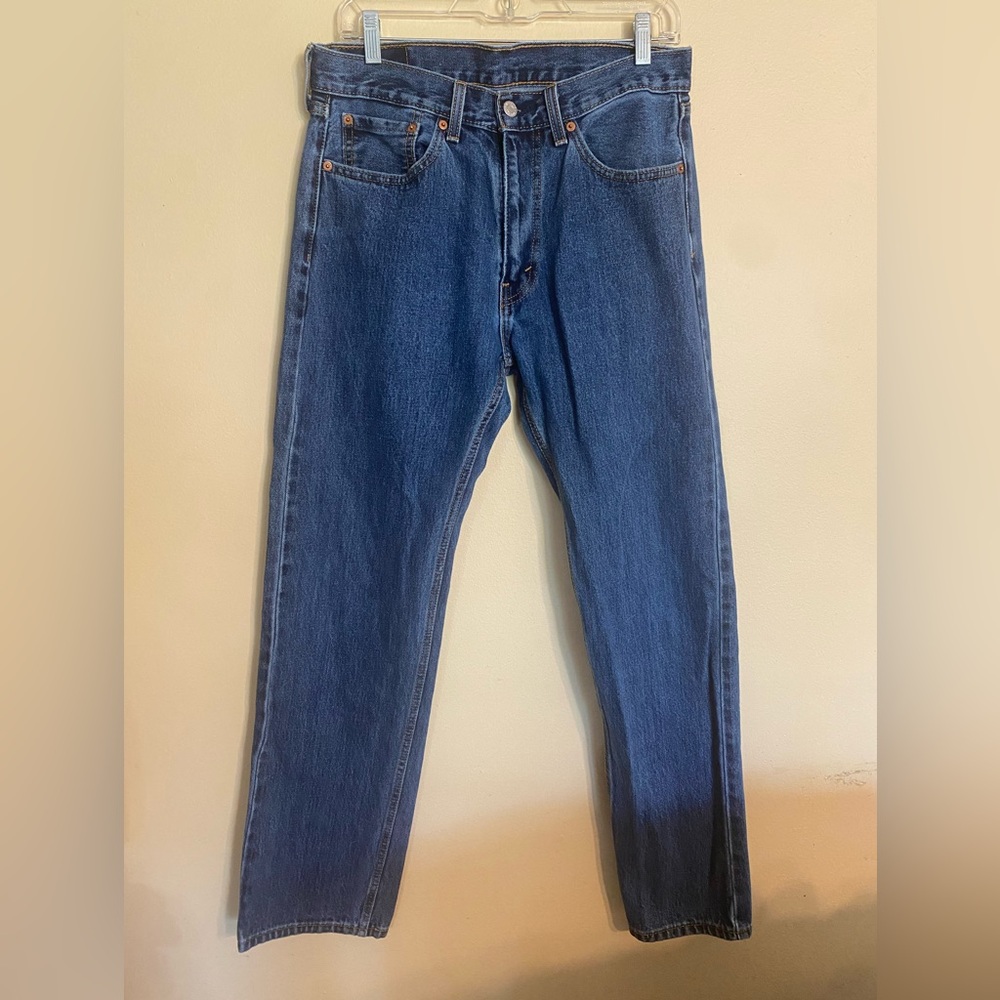 Men’s red tab Levi’s 505 jeans 32 x 32